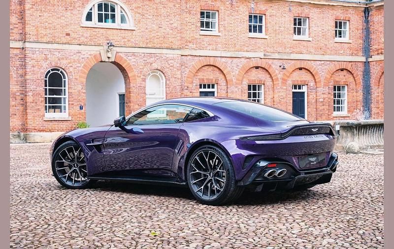 Used Aston Martin V8 Vantage 665 HP (489 kW) 2024 Mauve/purple Coupe