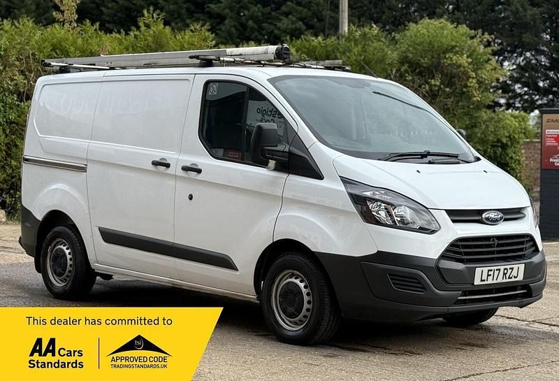 White Used 2017 Ford Transit Custom | £9,490 (Super price) - Image 1/3