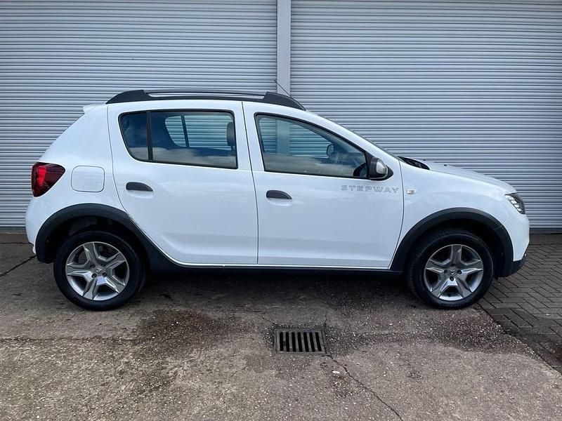 Used Dacia Sandero Comfort 2020 White Hatchback