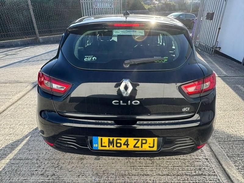 Used Renault Clio IV Dynamique 90 HP (66 kW) 2014 Black Hatchback