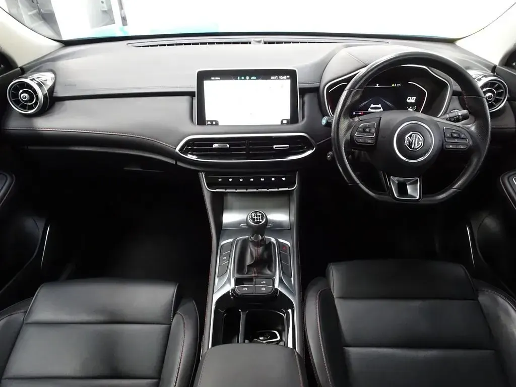 Used MG HS Excite 162 HP (119 kW) 2023 Blue SUV