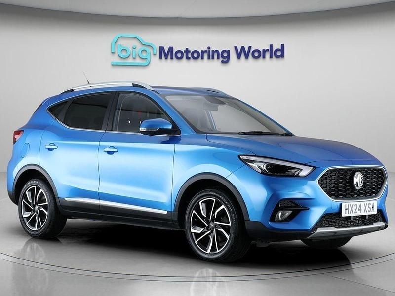 Blue Used 2024 MG ZS Exclusive Hatchback | £13,800 (Good price) - Image 1/4