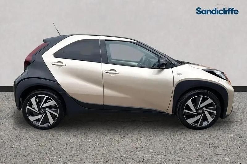 Used Toyota Aygo X 2022 Beige SUV