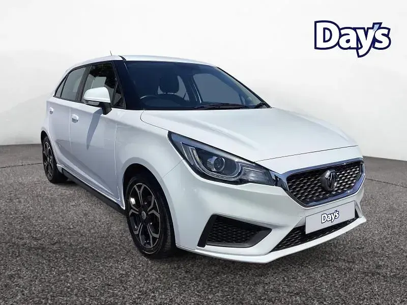 Used MG MG3 Excite 106 HP (77 kW) 2023 White Hatchback
