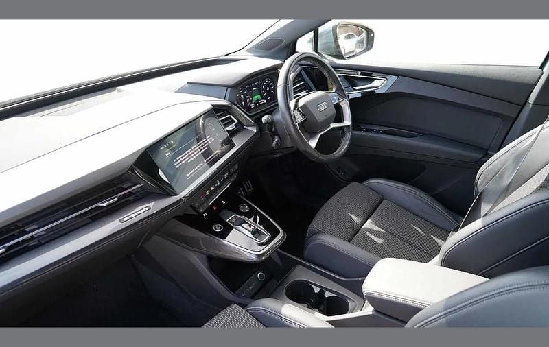 Used Audi Q4 e-tron S-Line 150 kW (204 HP) 2021 Blue SUV