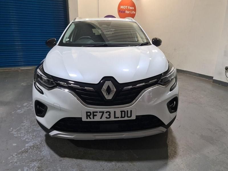 Used Renault Captur Techno 145 HP (106 kW) 2024 White SUV