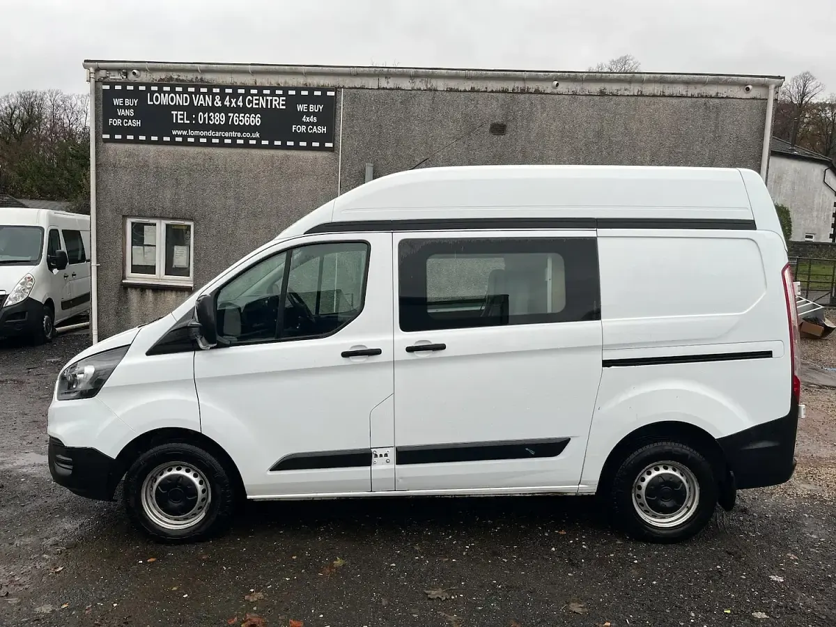 Used Ford Transit Custom S 105 HP (77 kW) 2020 White Van