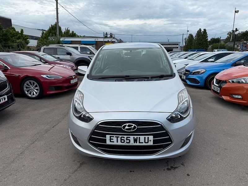 Used Hyundai ix20 SE 2016 Silver Hatchback