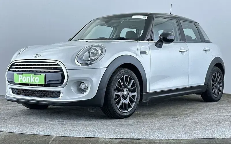 Used Mini Cooper Hatch 136 HP (100 kW) 2016 Silver Hatchback