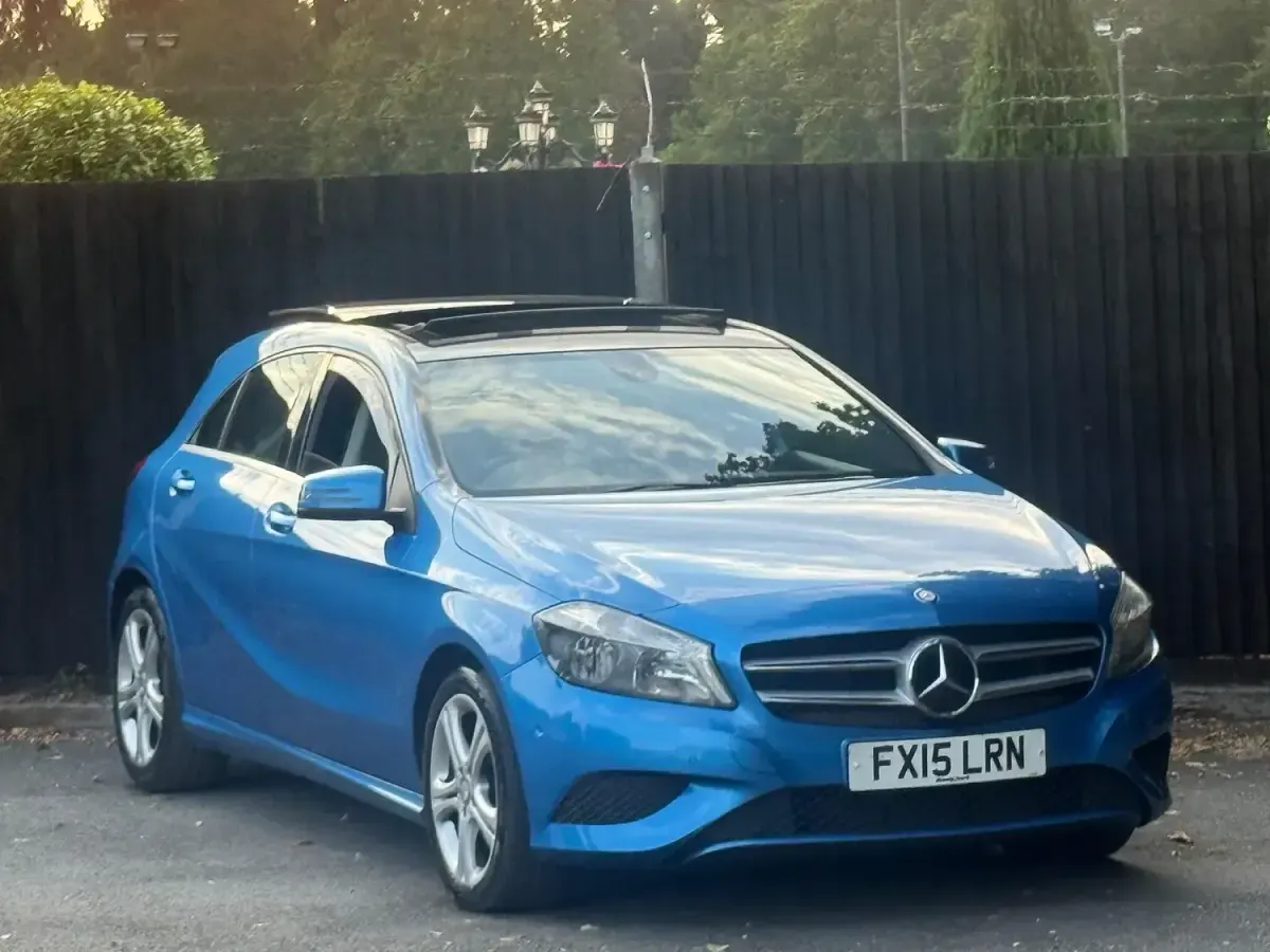 Used Mercedes A200 2015 Blue Hatchback