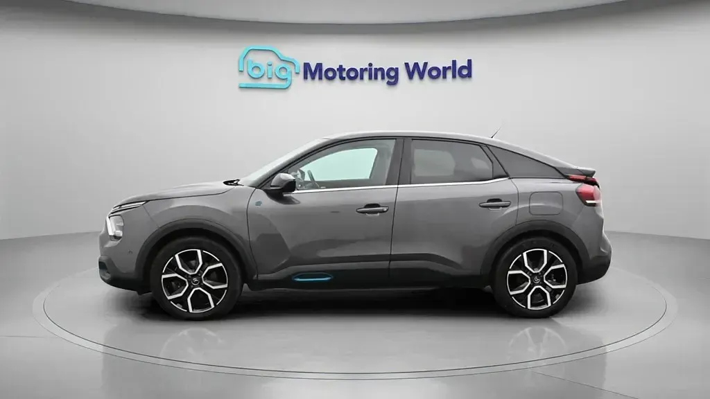 Usado Citroën e-C4 Shine 100 kW (136 CV) 2022 Utilitario