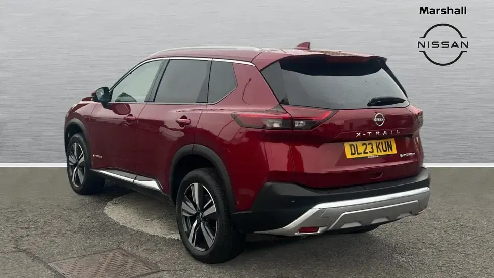 Used Nissan X-Trail Tekna 204 HP (150 kW) 2023 Red SUV