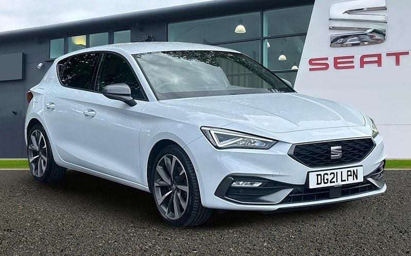 Used 2023 Seat Leon FR Sport Hatchback | £14,255 (Good price) - Image 1/4