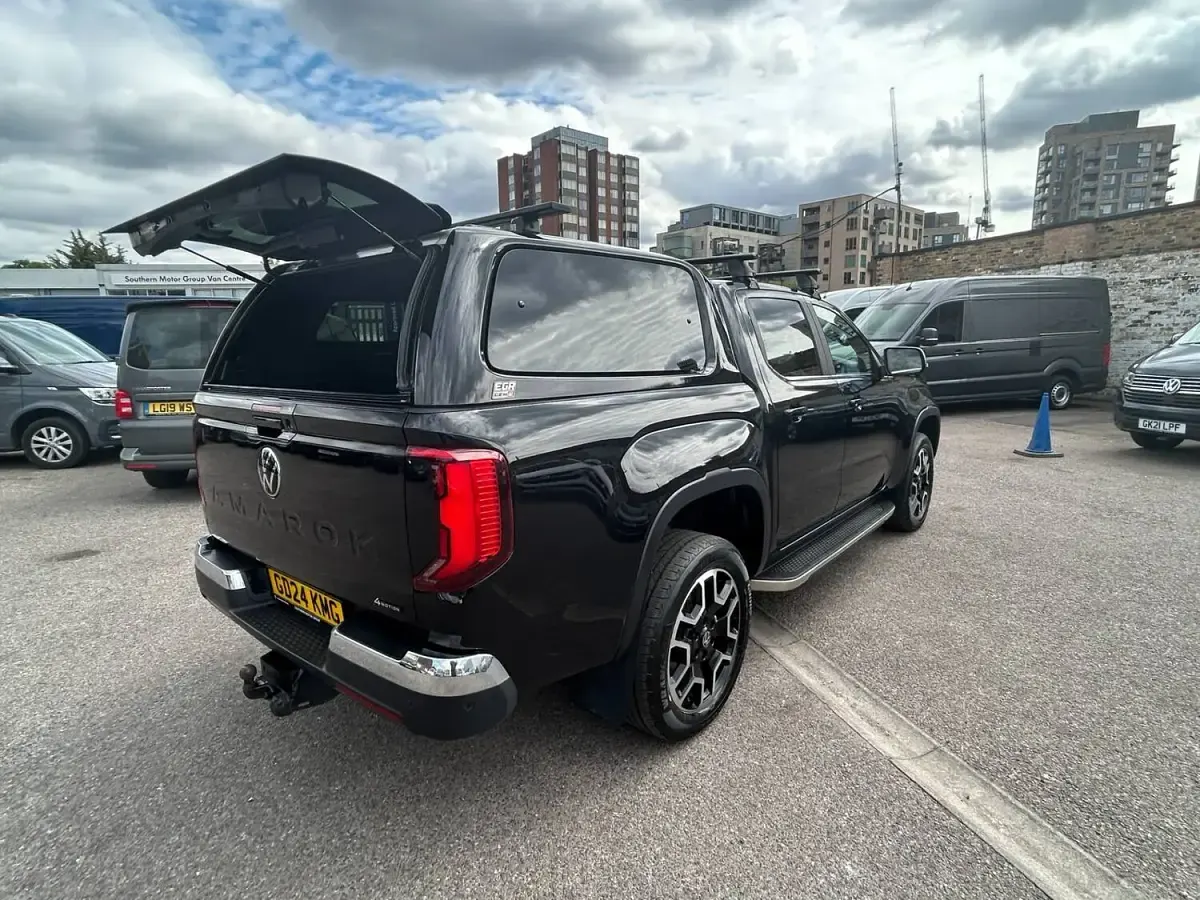 Used VW Amarok Style 2024 Black Pickup
