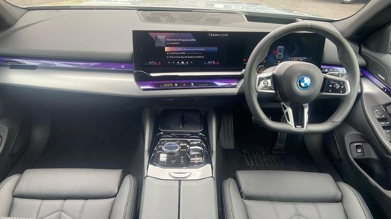 Used BMW i5 M Sport 246 kW (335 HP) 2025 Grey Sedan