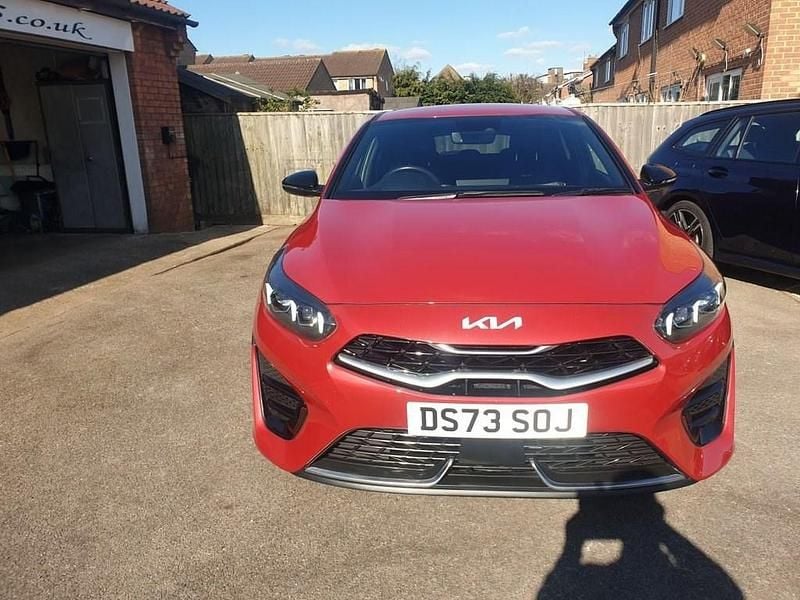 Used Kia ProCeed GT-Line 160 HP (117 kW) 2024 Red Estate