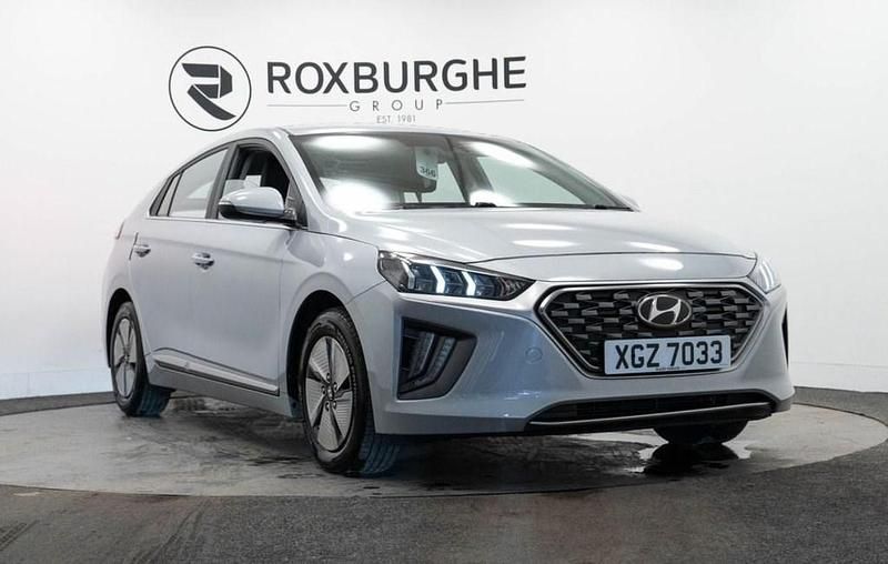 Silver Used 2022 Hyundai Ioniq Premium Hatchback | £13,390 (Good price) - Image 1/4