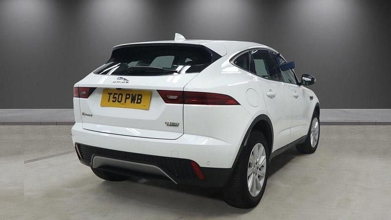 Usado Jaguar E-Pace S 150 HP (110 kW) 2019 Branco SUV