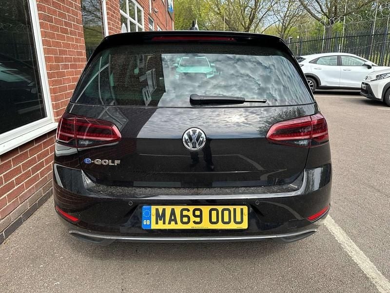 Used VW e-Golf 99 kW (135 HP) 2020 Black Hatchback