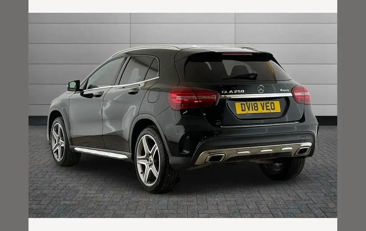Used Mercedes GLA250 AMG Line Premium 211 HP (155 kW) 2018 Cosmos black SUV