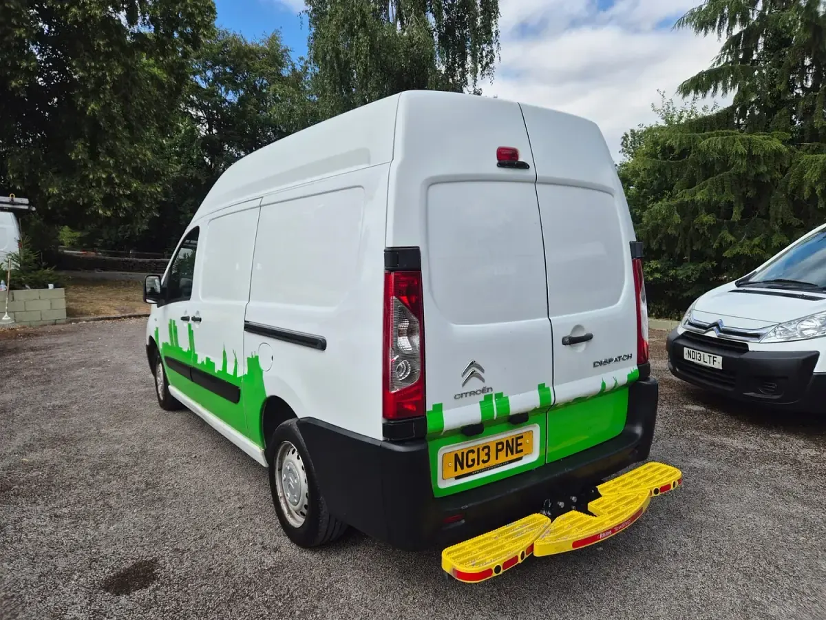 Used Citroën Dispatch 2013 White MPV
