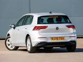 Używany VW Golf VIII Life 130 KM (95 kW) 2020 Srebrny Hatchback