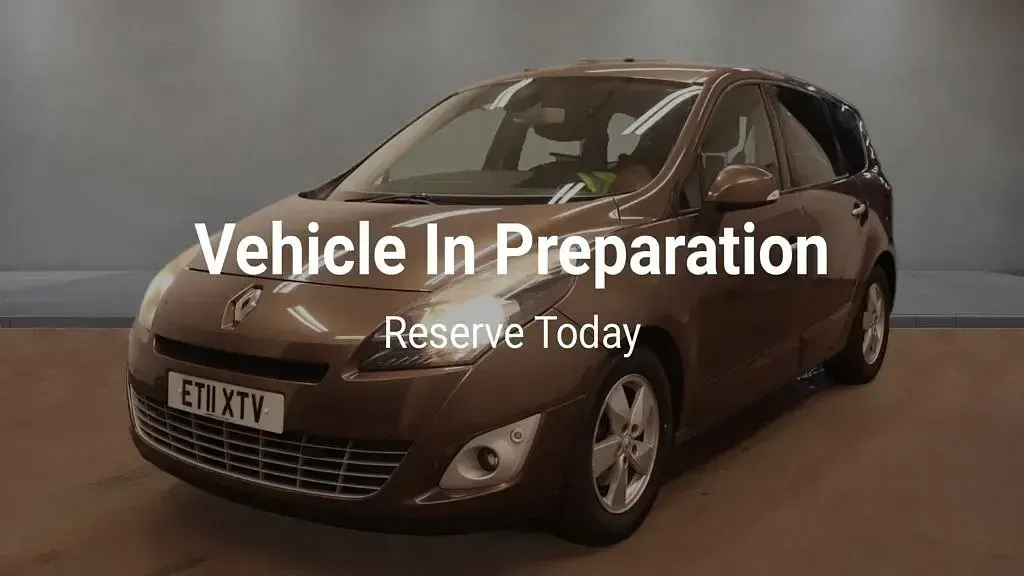 Used Renault Scénic III Dynamique 110 HP (80 kW) 2011 Bronze MPV