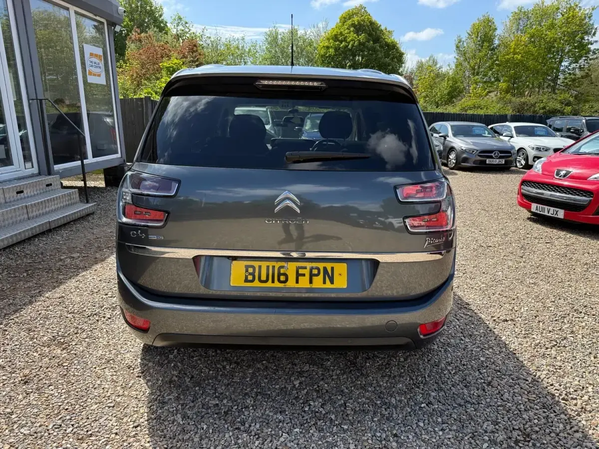 Usado Citroën Grand C4 Picasso Exclusive 2016 Cinzento Monovolume