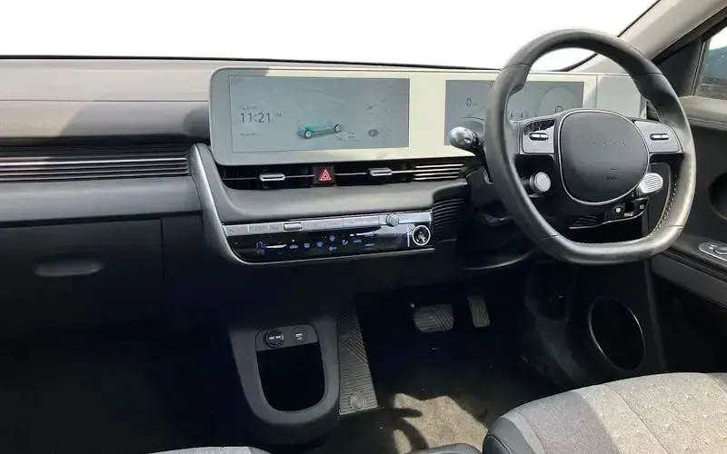 Used Hyundai Ioniq Premium 239 kW (325 HP) 2024 Hatchback