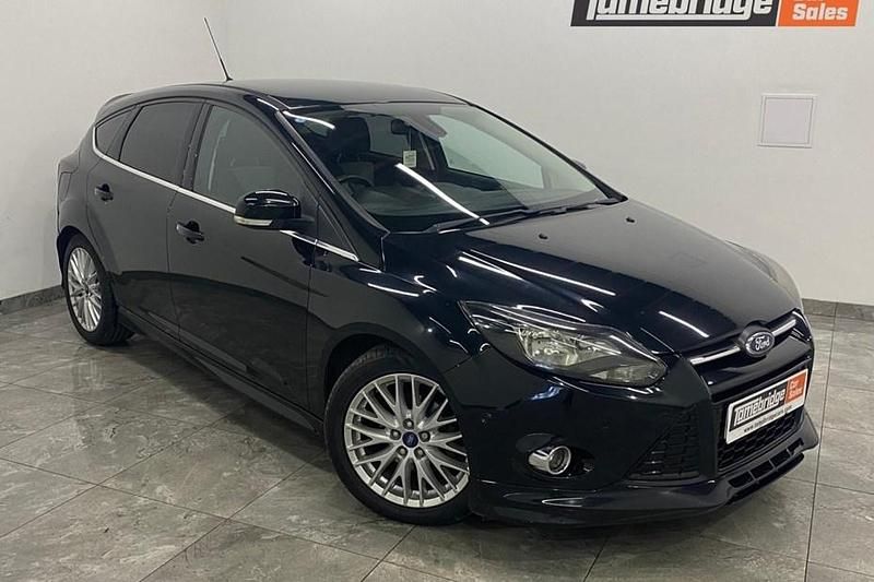 Black Used 2013 Ford Focus Zetec Hatchback | £3,495 (Fair price) - Image 1/1