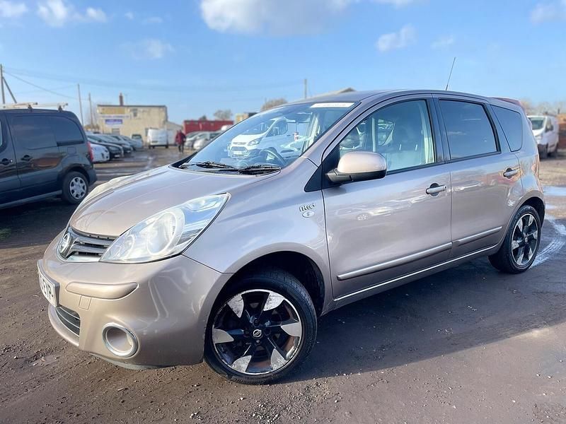 Used Nissan Note N-TEC 88 HP (64 kW) 2013 Beige MPV