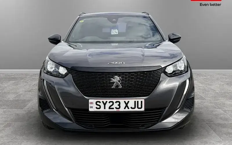 Used Peugeot 2008 Active+ 101 HP (74 kW) 2023 SUV