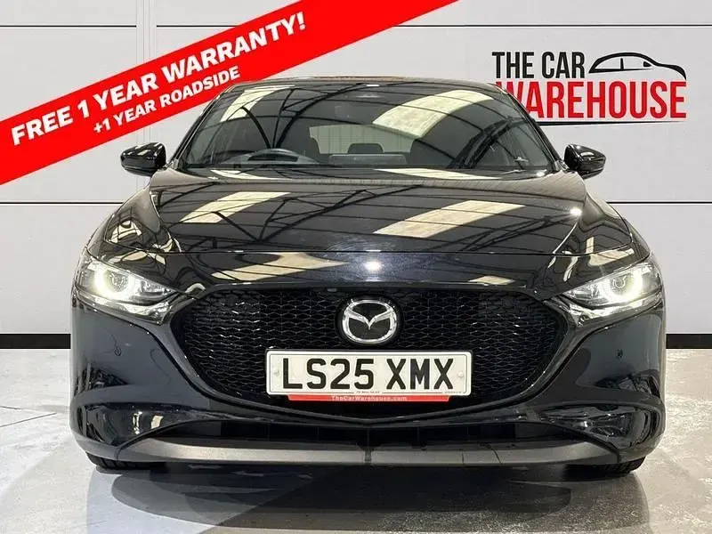 Begagnad Mazda 3 Exclusive-Line 186 HK (136 kW) 2025 Svart Halvkombi