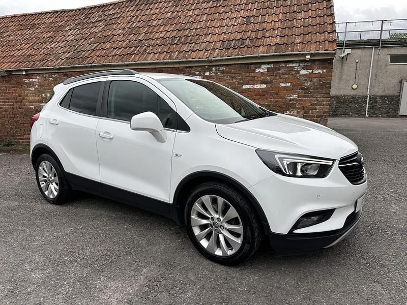 White Used 2019 Vauxhall Mokka X Elite SUV | £7,995 (Fair price) - Image 1/4