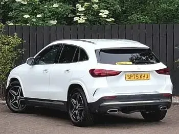 Used Mercedes GLA200 Executive 150 HP (110 kW) 2025 White SUV