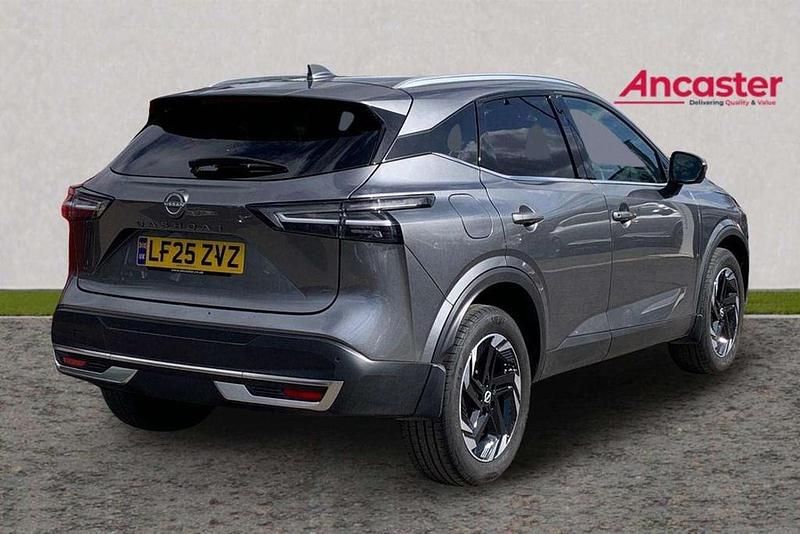 Used Nissan Qashqai N-Connecta 138 HP (101 kW) 2025 Grey SUV