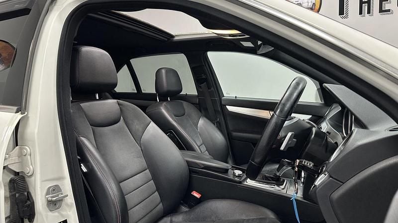 Used Mercedes C250 AMG 2014 White Sedan