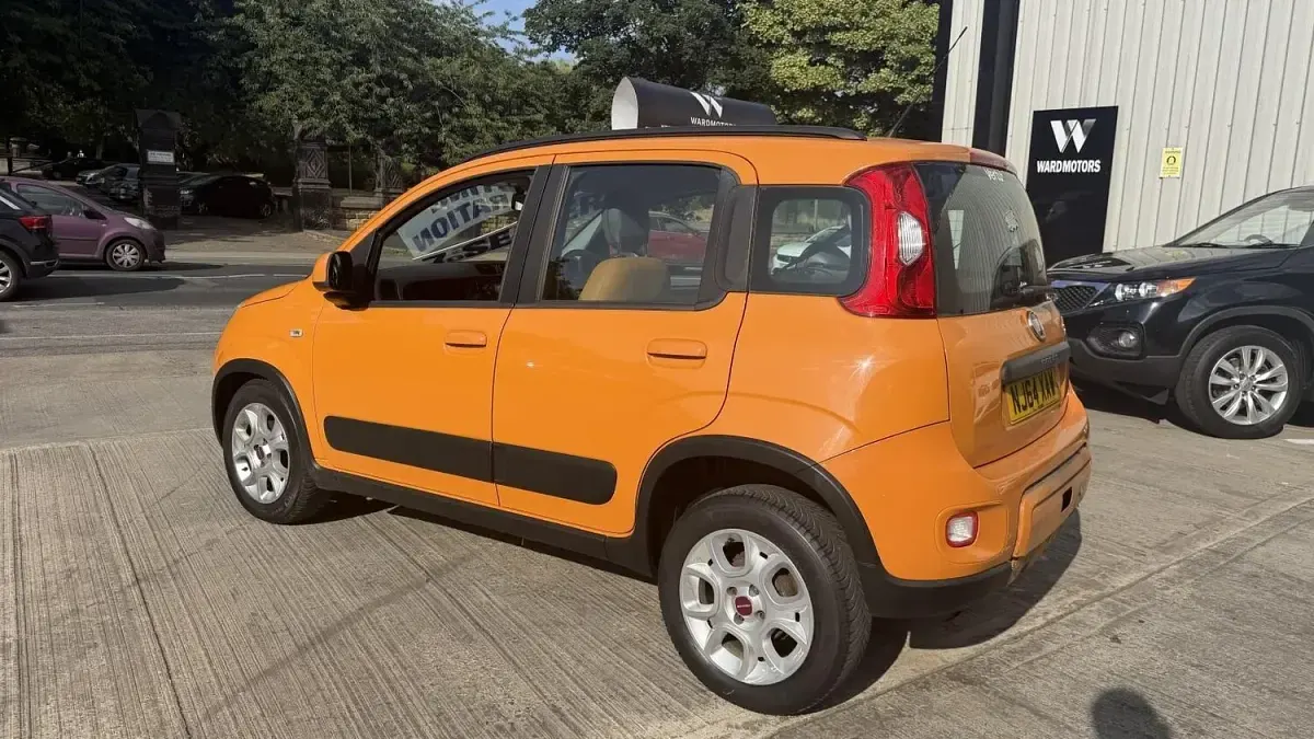 Used Fiat Panda Trekking 85 HP (62 kW) 2014 Orange Hatchback