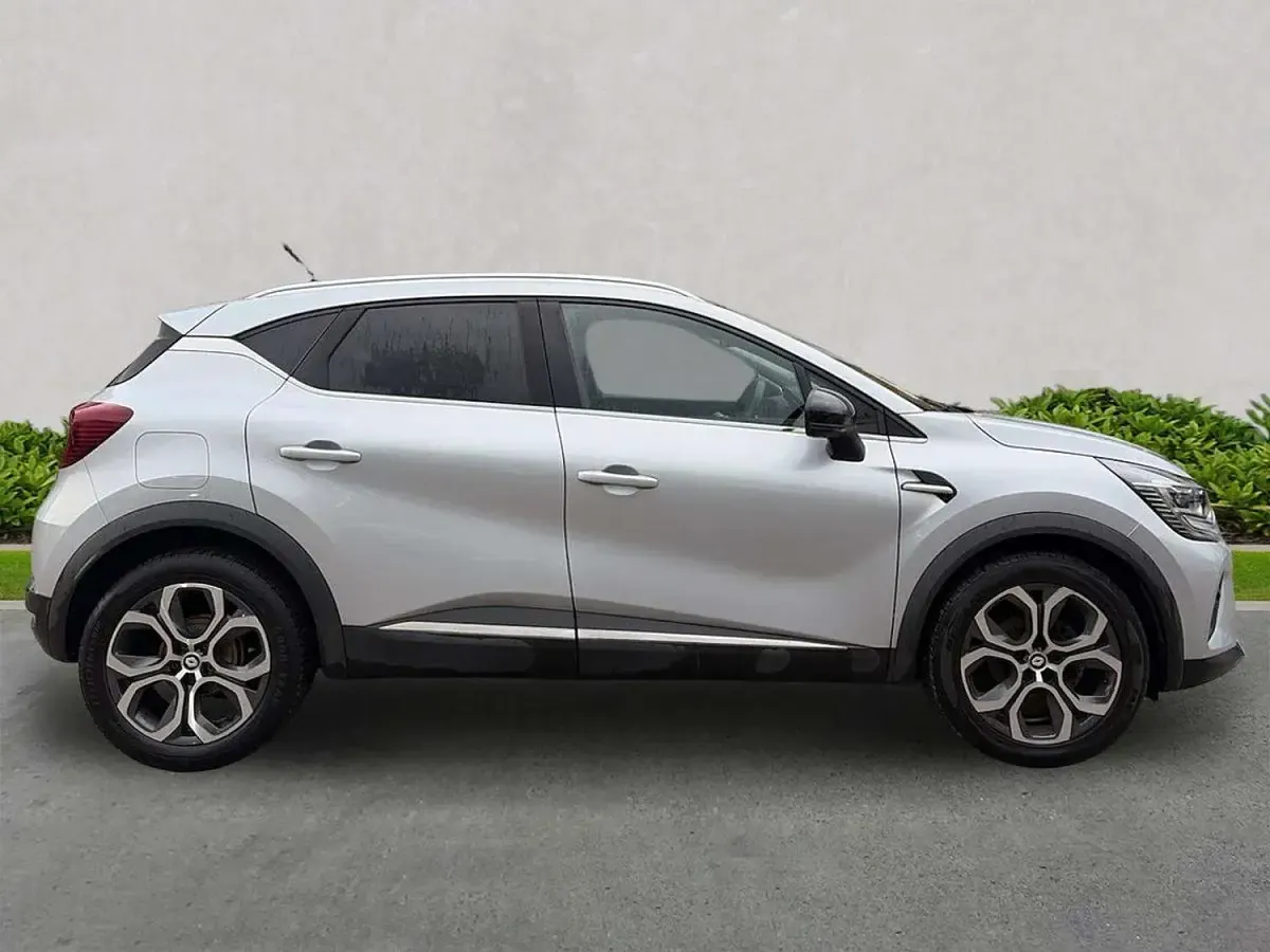 Used Renault Captur SE 91 HP (66 kW) 2022 Grey  SUV