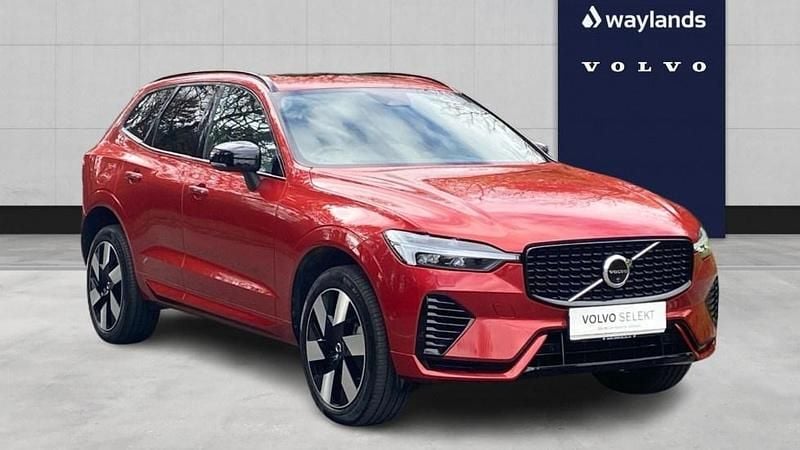 Used Volvo XC60 Ultra 449 HP (330 kW) 2025 Red SUV