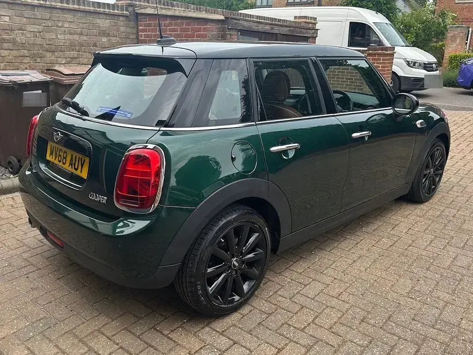 Used Mini Cooper Hatch 136 HP (100 kW) 2018 Green Hatchback