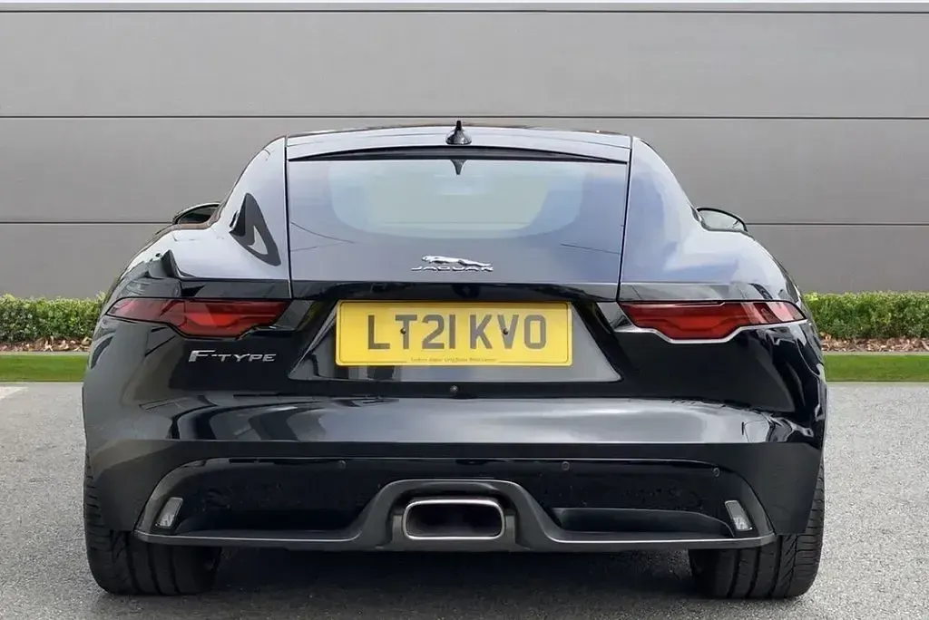 Used Jaguar F-Type First Edition 300 HP (220 kW) 2021 Black Coupe