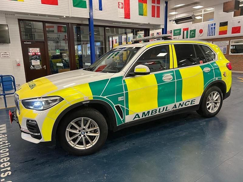 Used BMW X5 xLine 286 HP (210 kW) 2021 White SUV