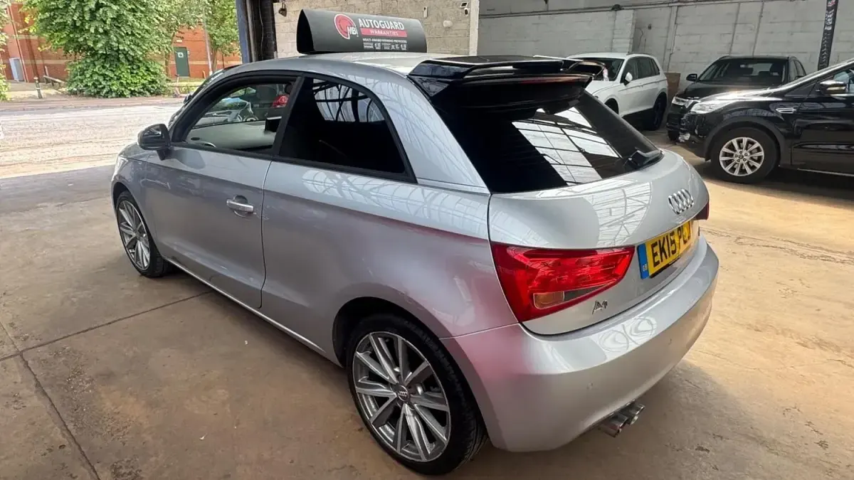 Used Audi A1 Sport 140 HP (102 kW) 2015 Silver Hatchback