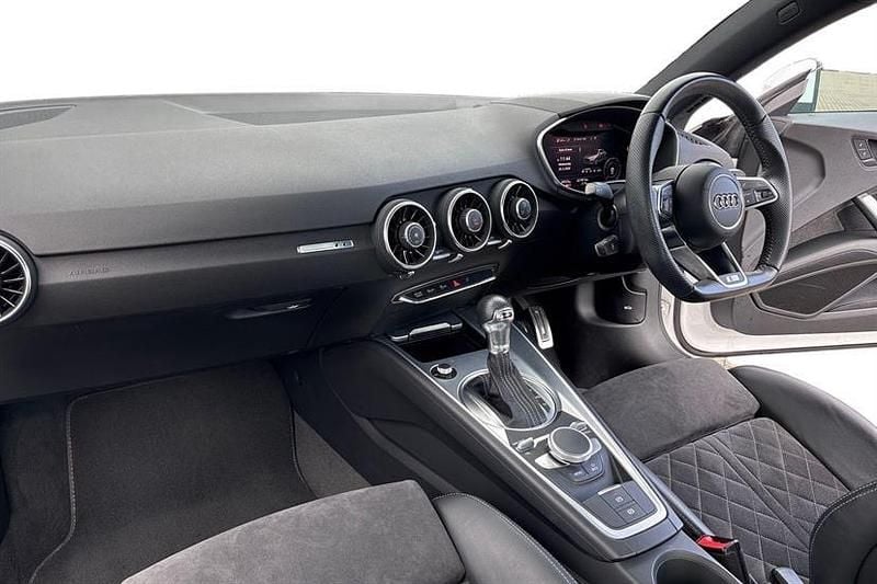 Used Audi TT S-Line 197 HP (144 kW) 2020 White Coupe
