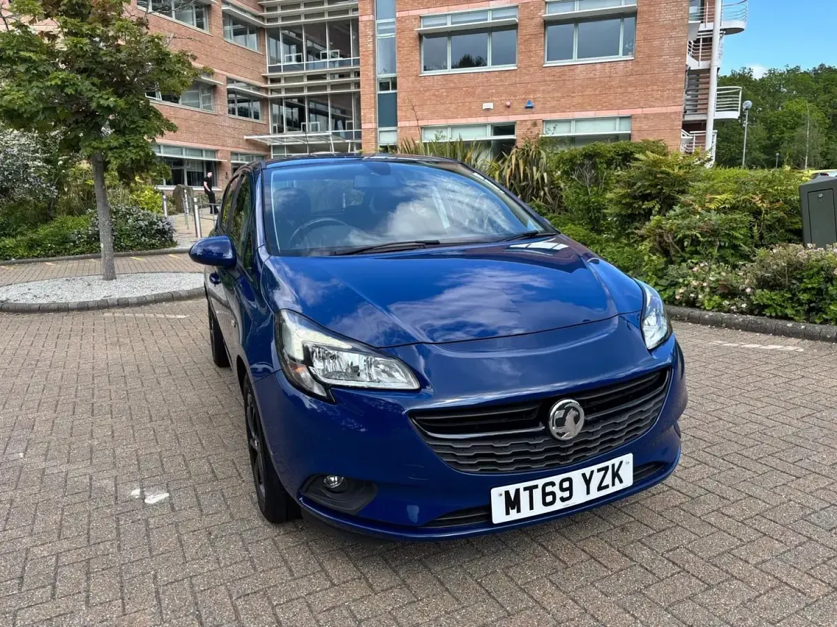 Używany Vauxhall Corsa S 90 KM (66 kW) 2019 Niebieski Hatchback