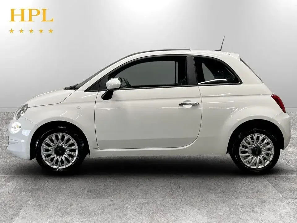 Gebraucht Fiat 500 Lounge 70 PS (51 kW) 2021 Weiß Kleinwagen