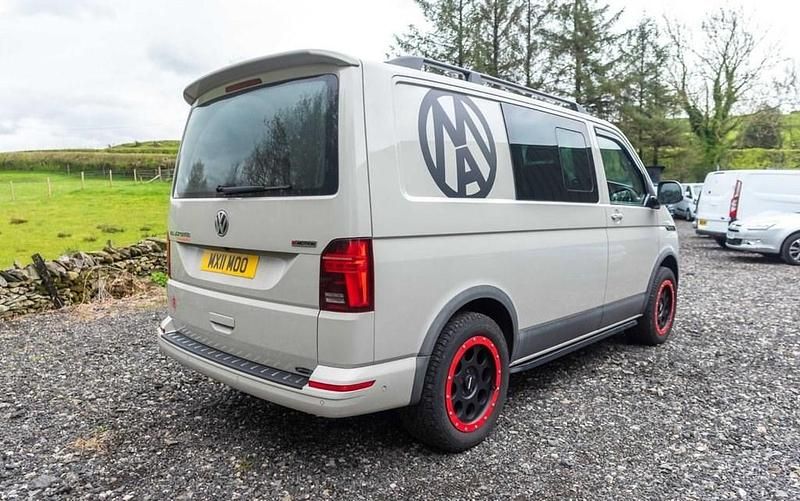 Used VW Transporter Highline 204 HP (150 kW) 2023 Grey Van