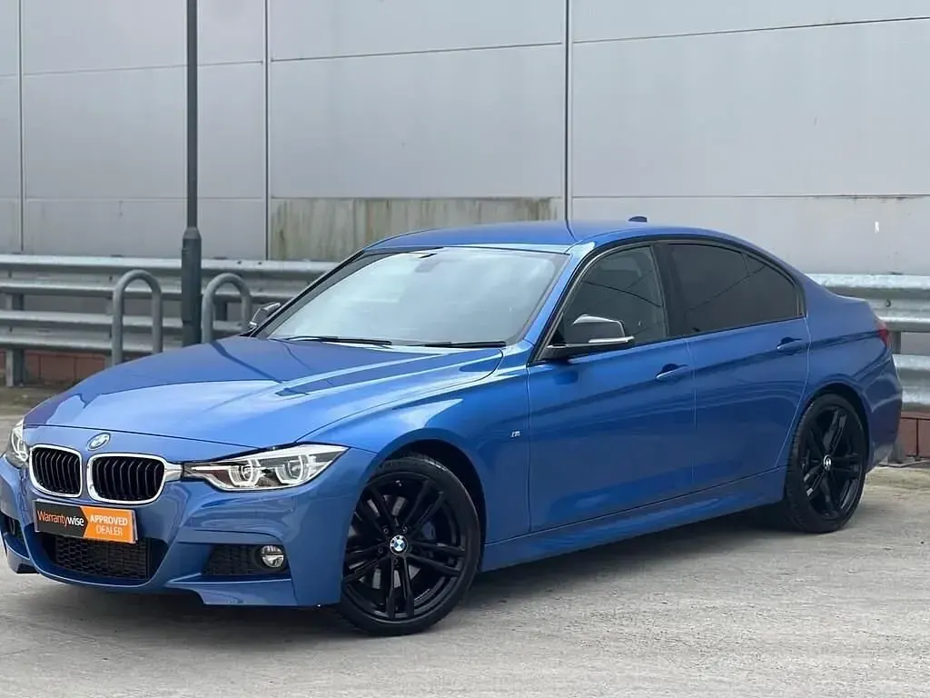 Begagnad BMW 320 M Sport 190 HK (139 kW) 2017 Blå Sedan