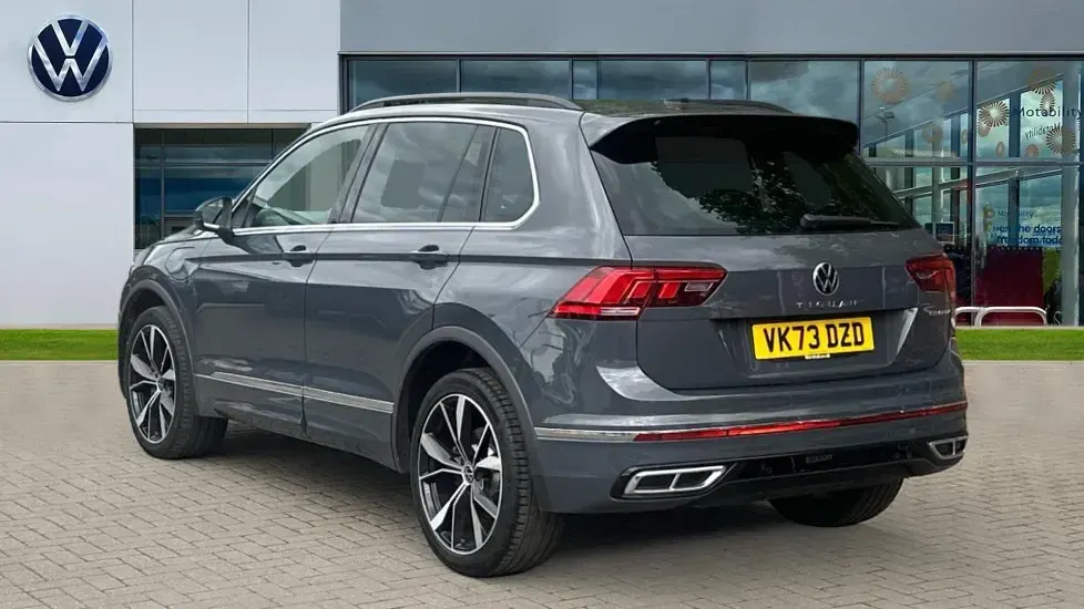 Used VW Tiguan R-line 245 HP (180 kW) 2023 Dolphin grey metallic SUV